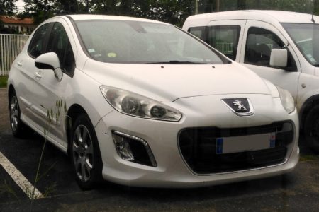 Peugeot 308 1.6 HDi90 Confort Pack 2011